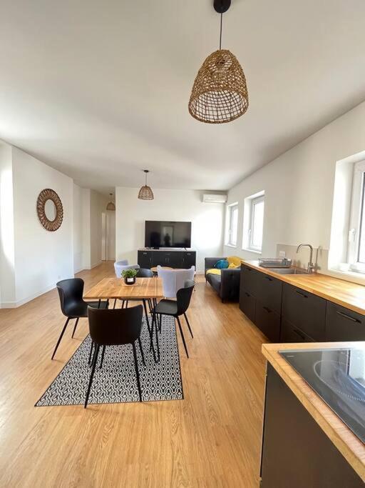 Banjul - Bel Appartement A Reims Exteriör bild